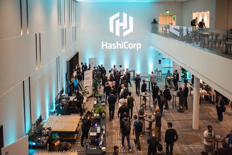 Мечтата на IBM да погълне HashiCorp минава през съда