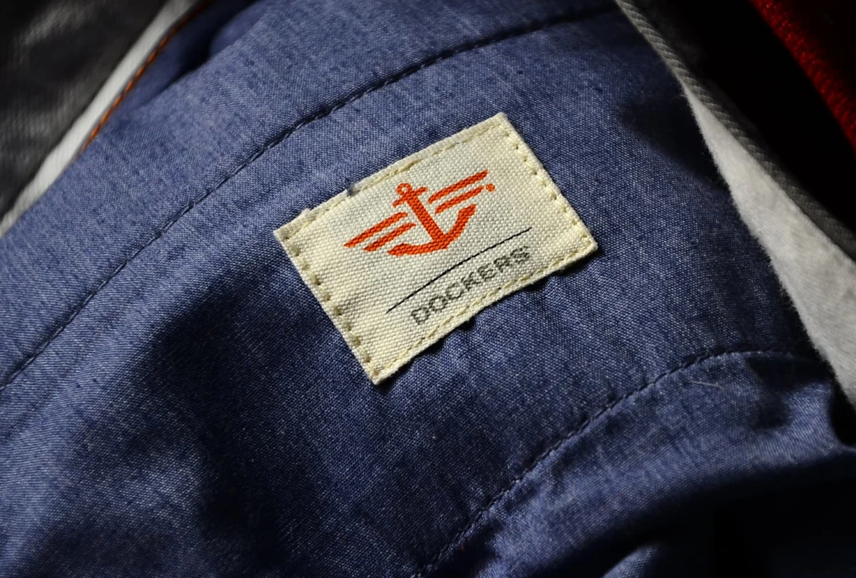 Levi Strauss продава Dockers на Authentic Brands Group за 311 млн. долара 2 Levi Strauss продава Dockers на Authentic Brands Group за 311 млн. долара