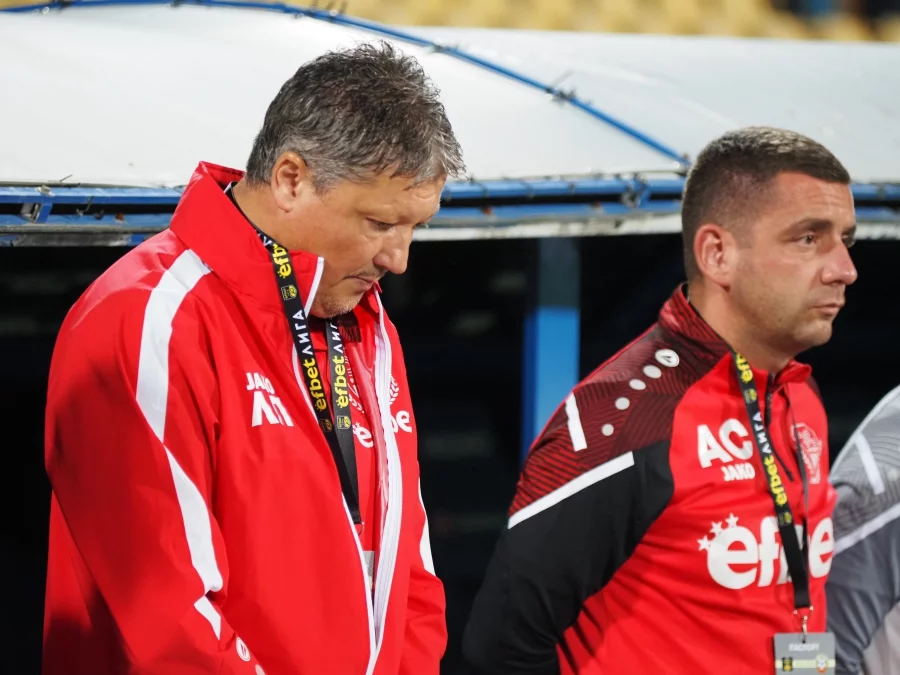 Любослав Пенев