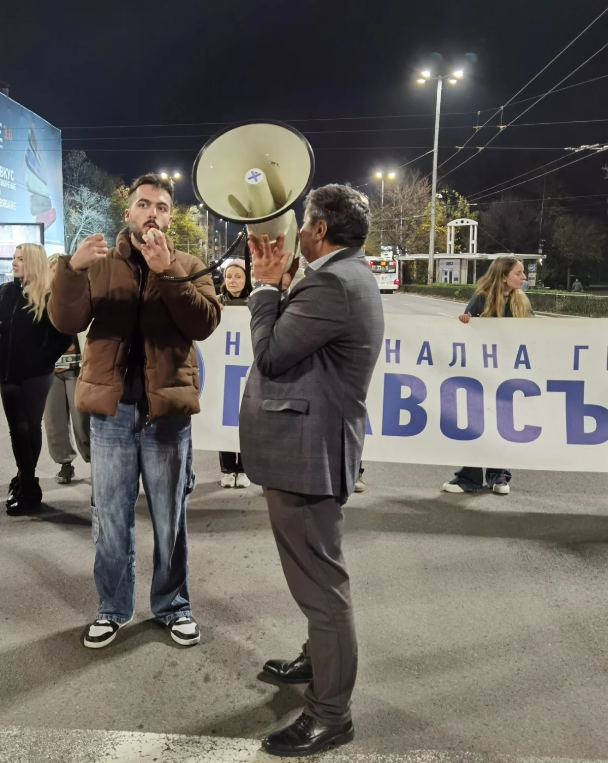 img 20251112 204928 resized 20251112 1114026611