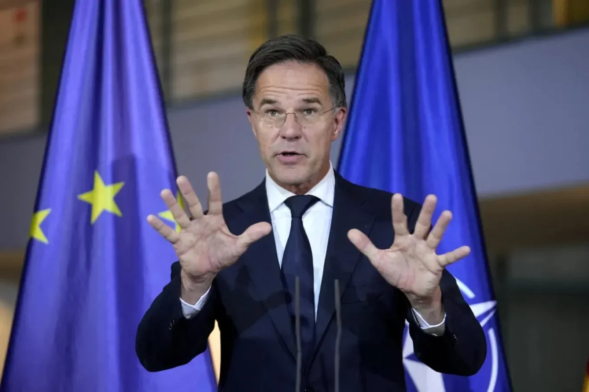 Денят по диагонал - 8 ноември 2025 г. 3 Марк Рюте обяви, че за в бъдеще НАТО ще изтъква ядрените си способности с цел възпиране на Русия