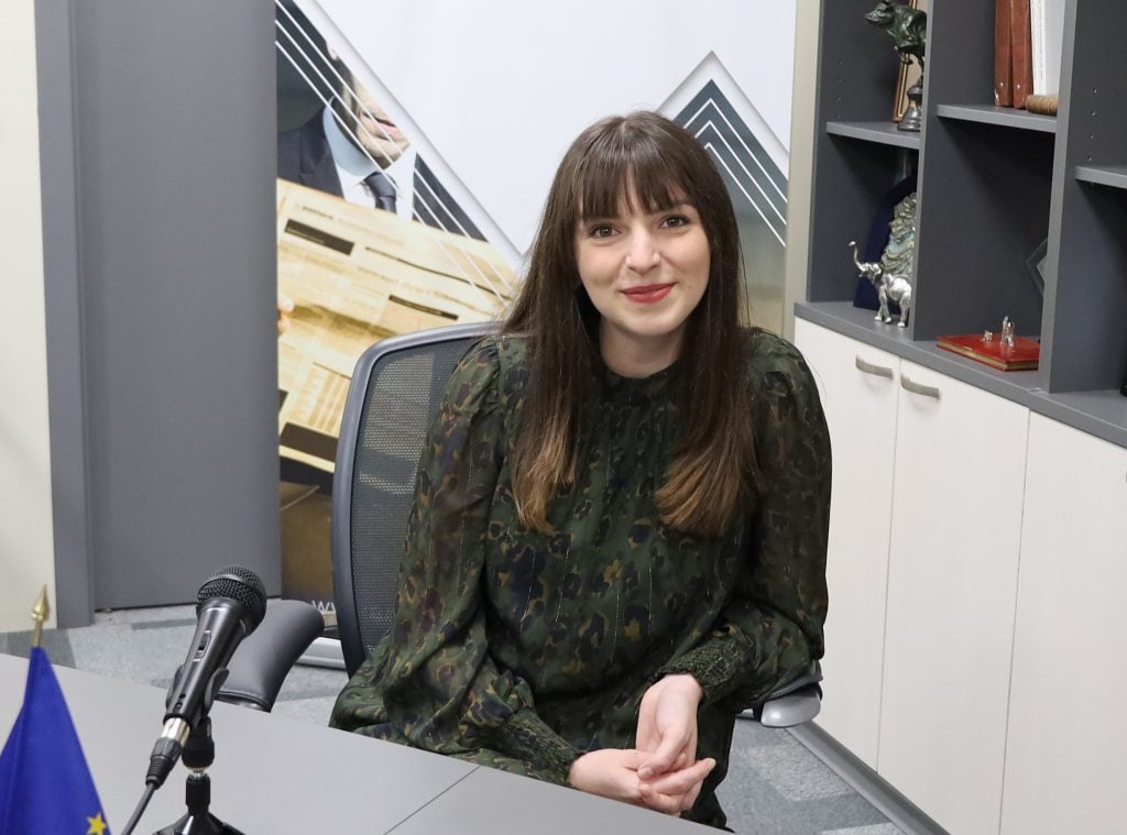 Мими Шишкова