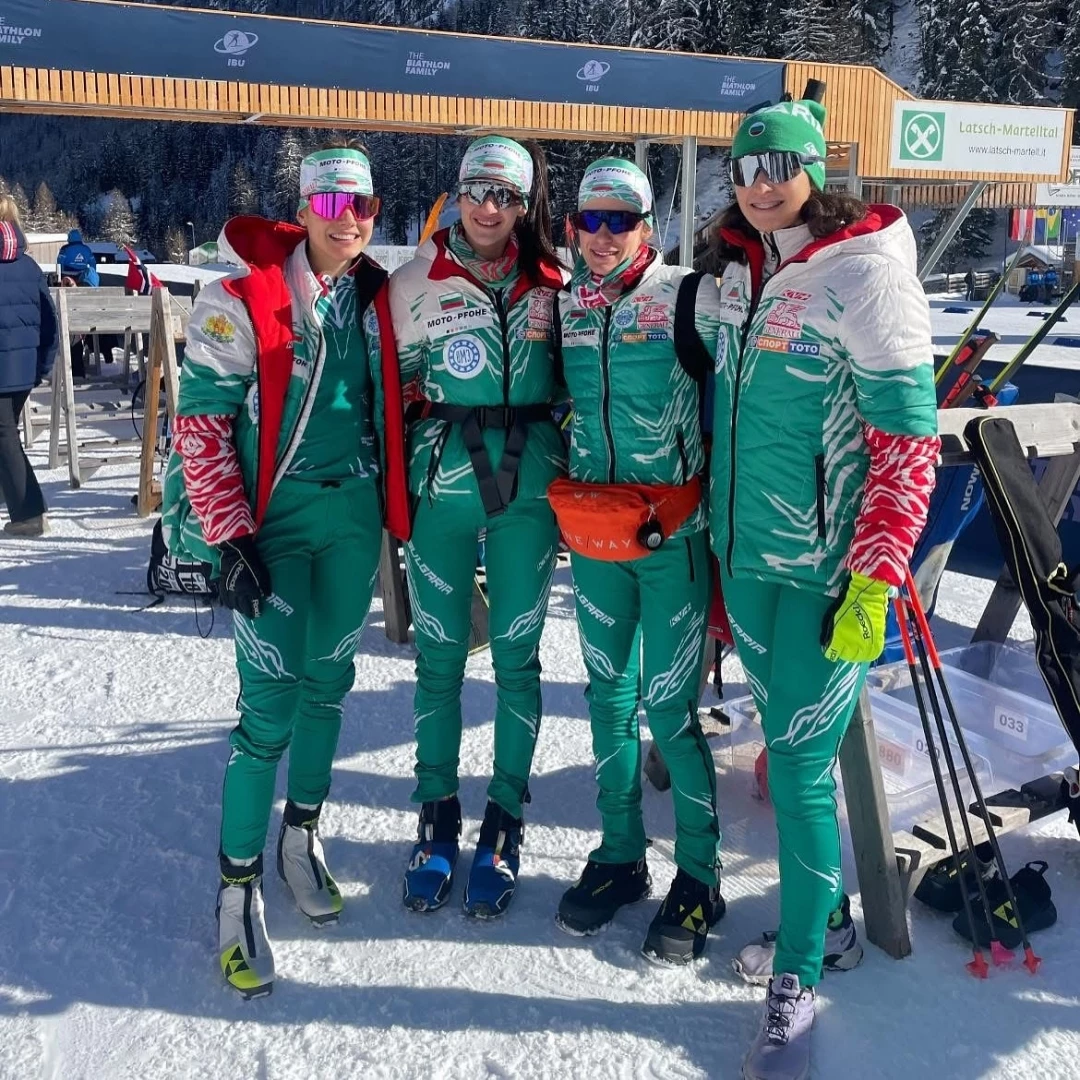 Мария Здравкова, Милена Тодорова, Валентина Димитрова и Лора Христова