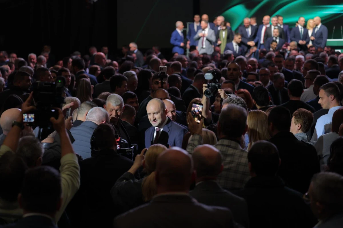 Появата на Радев докара някои формации до политическа гибел