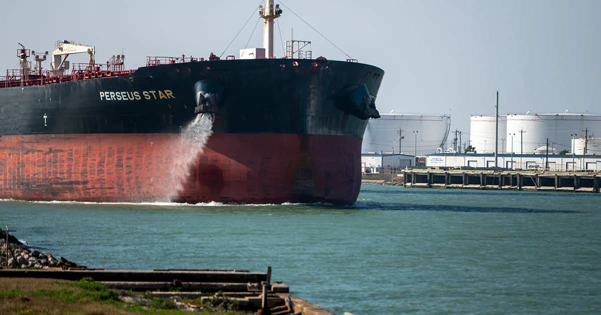 Денят по диагонал – 4 април 2026 г. 2 САЩ удвоиха до 40 млрд. долара гаранциите за преминаване през Ормузкия проток