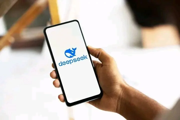 DeepSeek и Huawei обединяват сили за независима AI екосистема 2 Южна Корея обвини китайският DeepSeek в нарушения при обработката на потребителски данни
