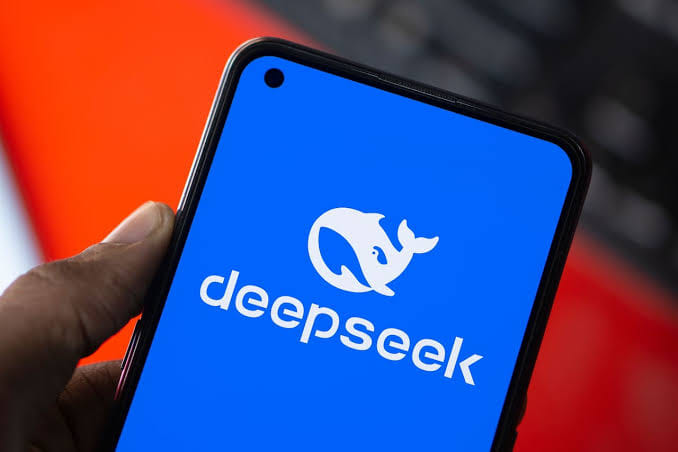 DeepSeek и Huawei обединяват сили за независима AI екосистема 4 DeepSeek представи нова AI методология, която надминава съществуващите модели