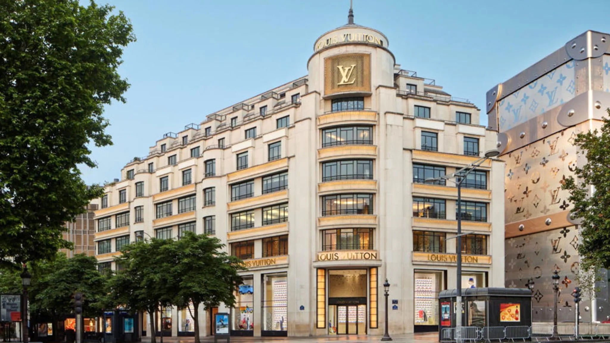 LVMH отчете по-слаби продажби, Китай охлади търсенето на луксозни стоки